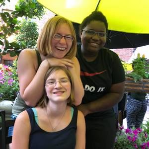 Meet your Posher, Amy